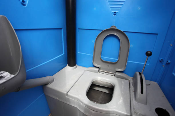 Best Affordable portable toilet rental  in Warrensburg, MO